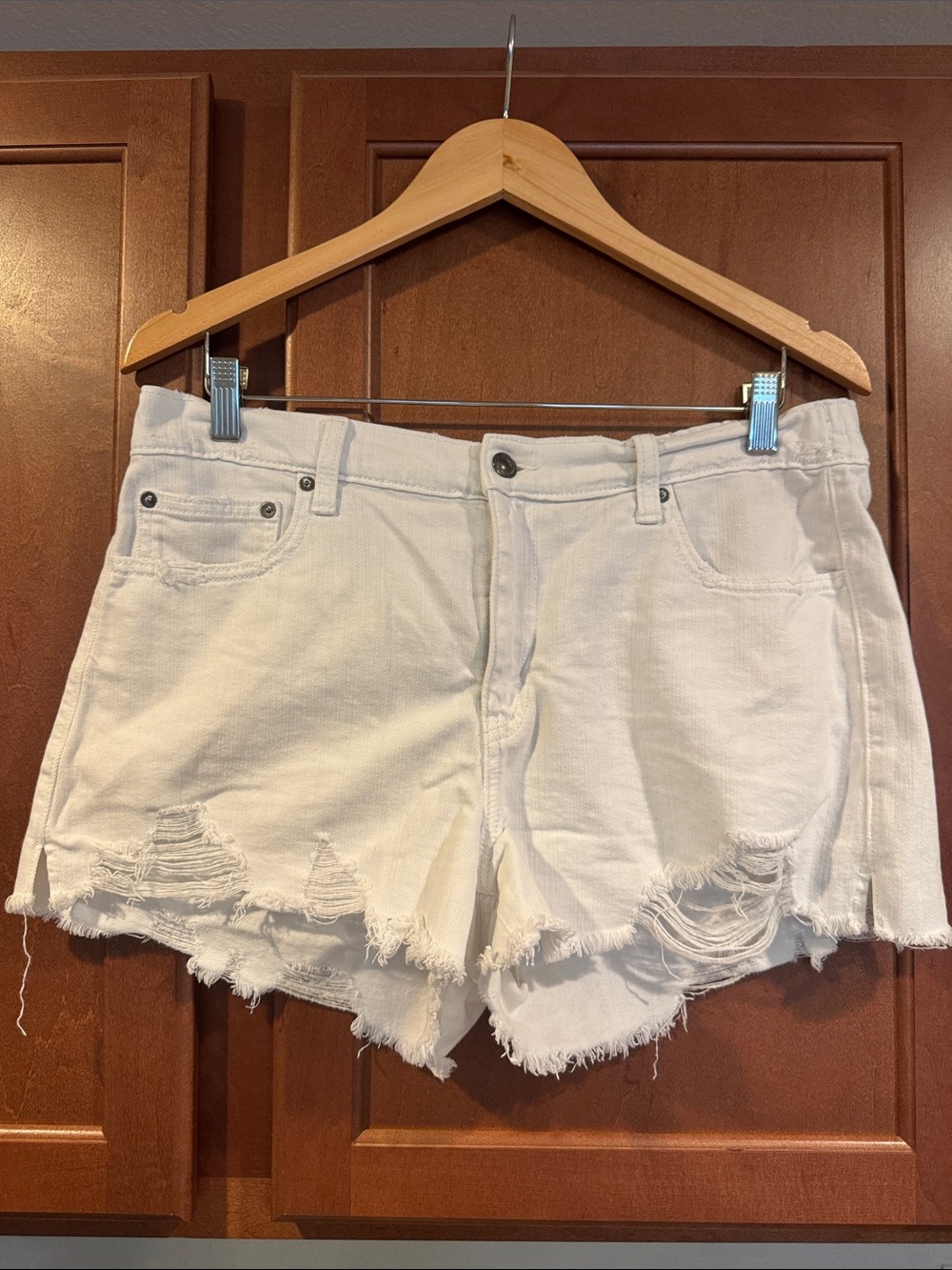 aerie White Distressed Frayed Hem Denim Shorts